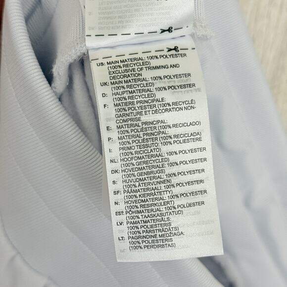 Adidas Pants Women’s XL Fit Tapered Leg Fleece Embroidered Relaxed Fit NEW - Picture 16 of 16